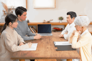 住宅ローンの保証人になった。主債務者が払えなくなったら何が起きるか