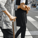 介護入居の壁。家を売ってもローンが消えず「施設に入れない」絶望を回避する出口戦略