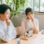 住宅ローンが残ったまま相続した家はどうなる？払えないときの選択肢と任意売却